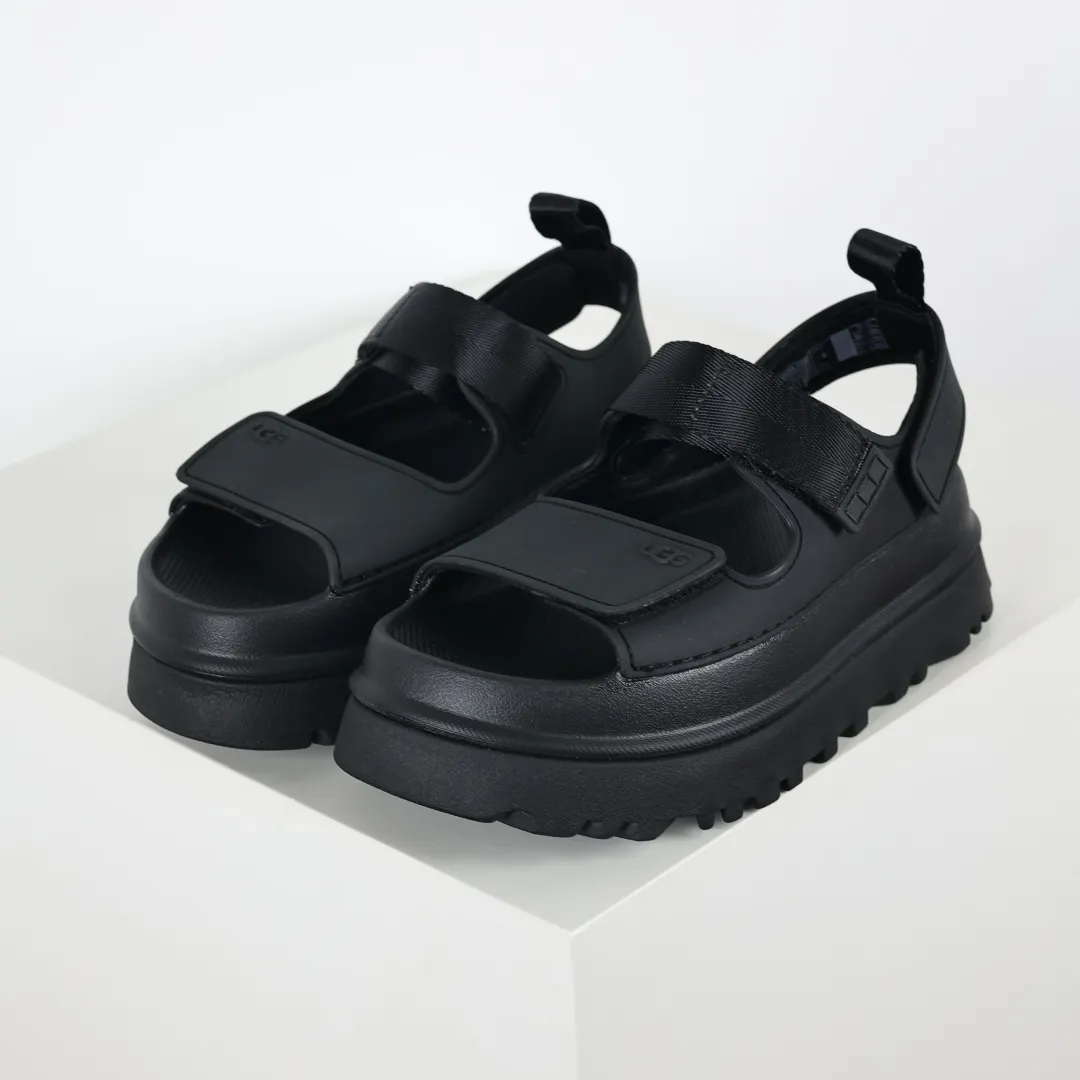 Copy price 💰560 Core recommendation Good price UGG Velcro slippers sandals summer versatile slippers soft sole non-slip beach thick sole casual elegant sandals The style of UGG sandals is really nice. It is suitable for all ages. The soles are made of super lightweight EVA foam. The classic material of U family can be said to be "light" to let you enjoy a different naked feeling. It is one of the most worth buying sandals in history. I guarantee you will not regret the series. Original OEM production Y products are available now. Size: 35 36 37 38 39 40